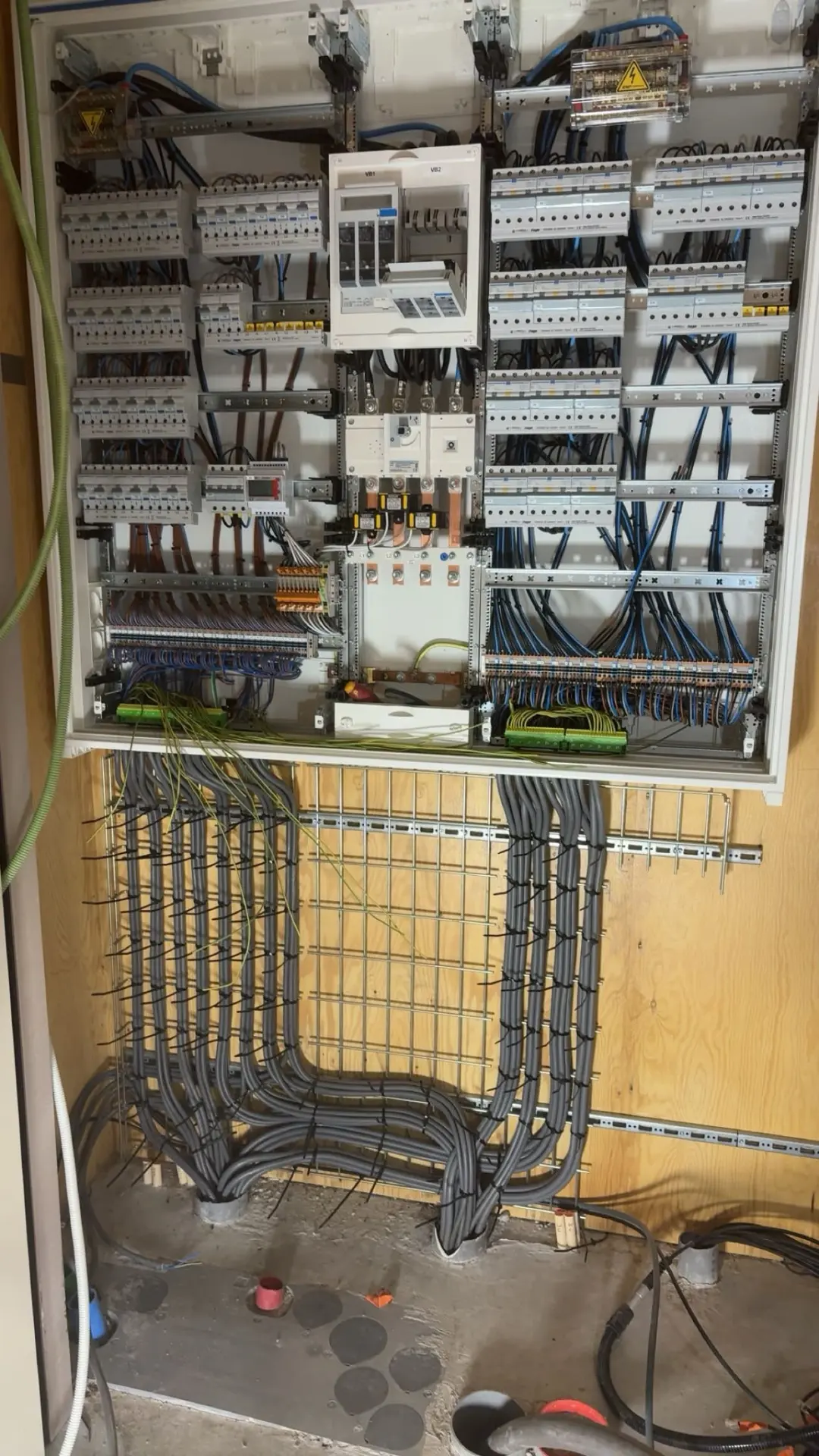 Verdeelkast / meterkast aansluiten in Vierhouten — foto 3