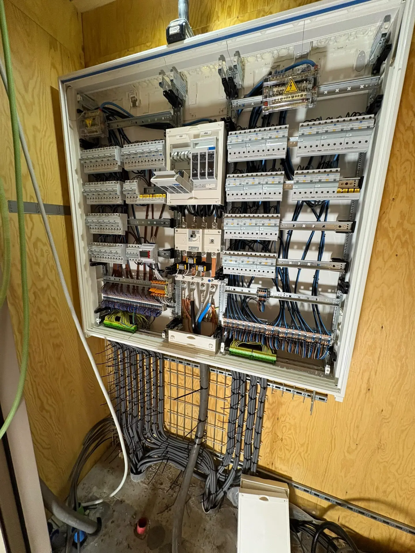 Verdeelkast / meterkast aansluiten in Vierhouten — foto 1